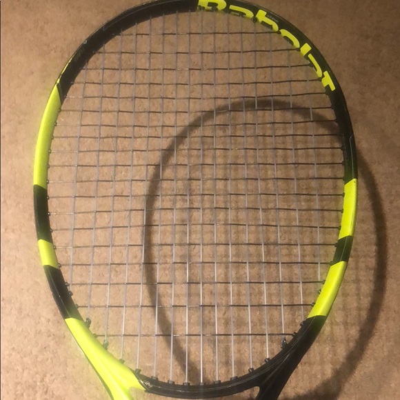 Babolat Pure Aero Rackets - Picture 2 of 6